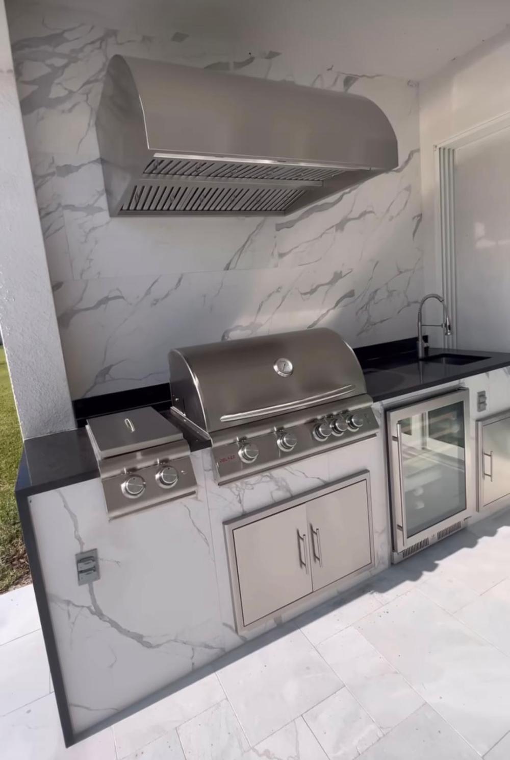 Summers kitchen 04